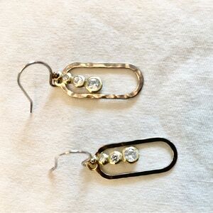** 2 For 20$ -- Two Tone Gold and Silver Earrings